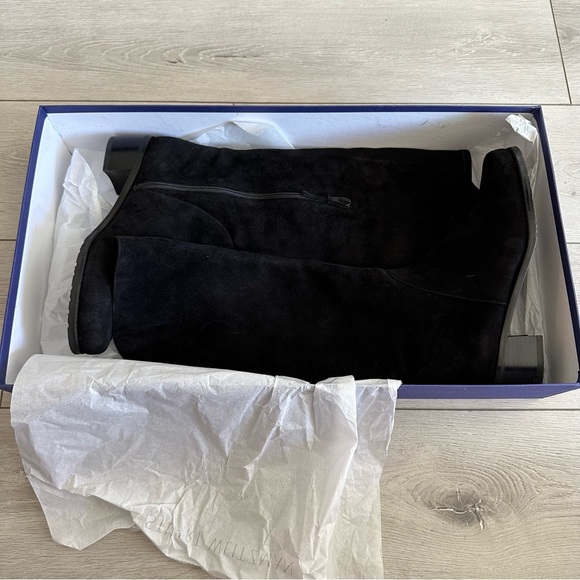 NIB Stuart Weitzman Black Suede Knee High Boots Women's 8 - Picture 4 of 12